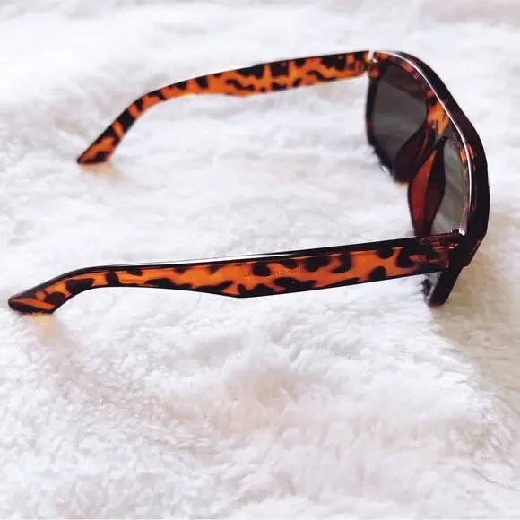 Stella Tortoise Brown Classic Sunglasses - Picture 9 of 11